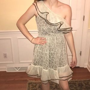 One shoulder Ryu dress